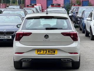 /photos/10043/c57038de-5ae8-b043-b14d-db6e8648e137_i320x240.jpg